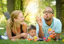 Vad innebär internationell adoption?